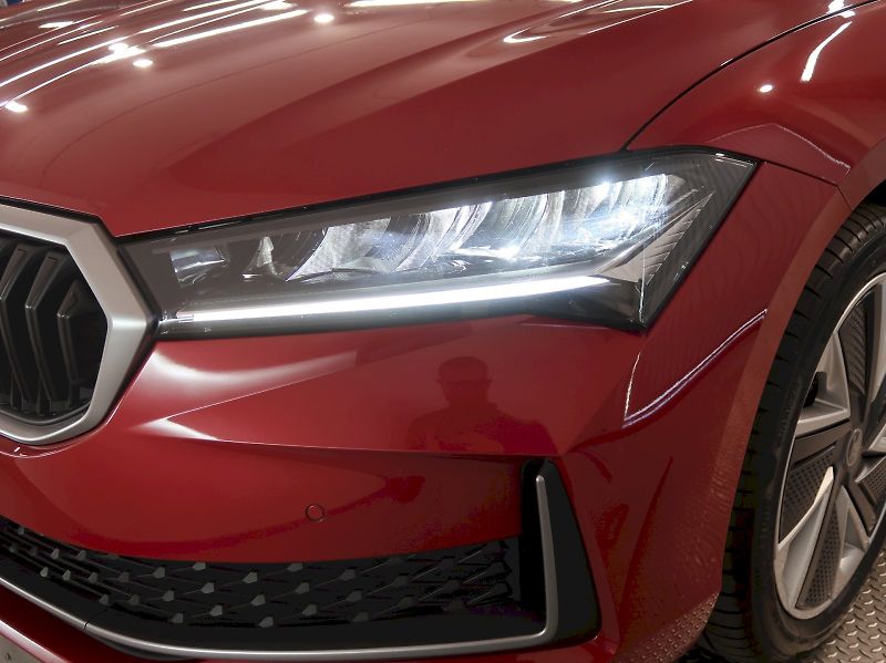 Škoda Superb (2025) 1.5TSI 110KW DSG TAŽNÉ 2 SADA - fotka 10 z 48