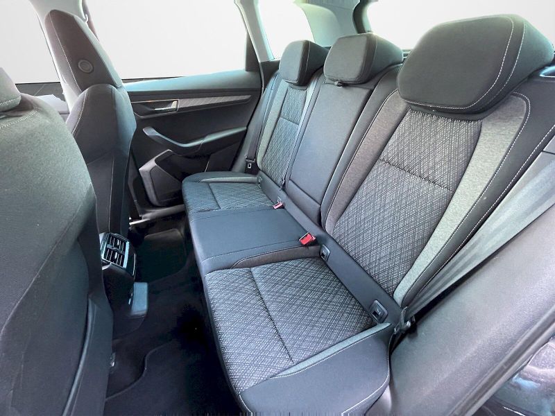 Škoda Karoq (2023) 1.5 TSI 110kW DSG Style Plus - fotka 24 z 35