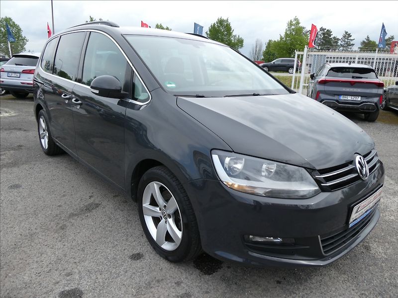 Volkswagen Sharan 1,4 TSi 110kW Comfort,po servi - fotka 1 z 44