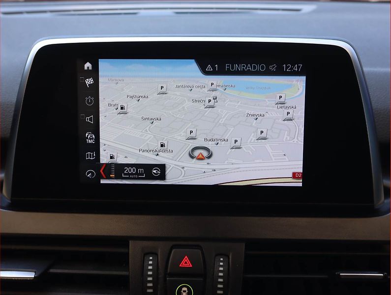 BMW Řada 2 (2019) 216i Gran Tourer, Serv.kniha - fotka 13 z 21