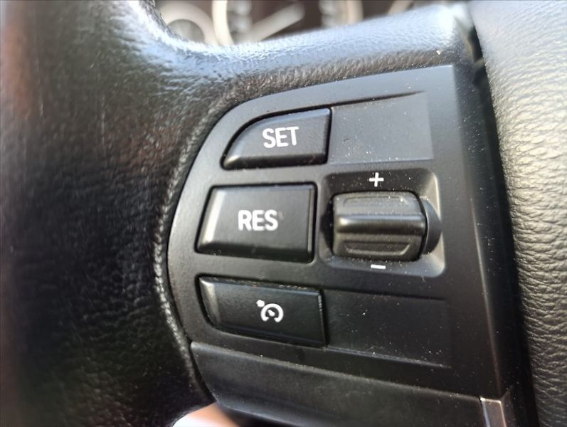 BMW X3 2,0 D X-drive aut. Kůže Bi-xen - fotka 28 z 53
