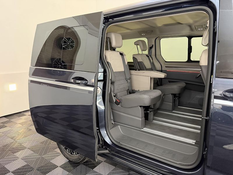 Volkswagen Multivan T7 eHybrid 4Motion Style TOP - fotka 27 z 47