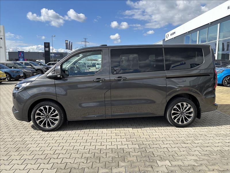 Ford Tourneo Custom 2,5 PHEV 171kW Titanium X L1 - fotka 2 z 59