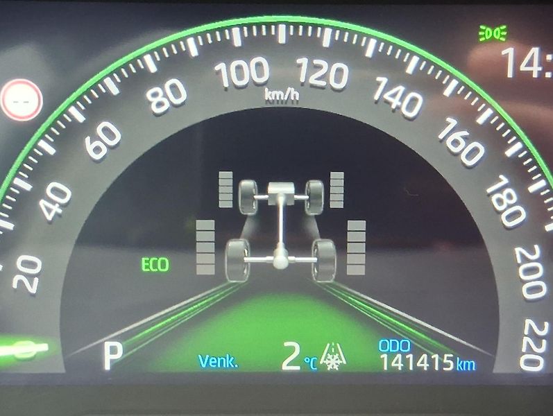 Toyota RAV4 COMF. STYLE 2.0 VVTi 4x4 129kW - fotka 20 z 27