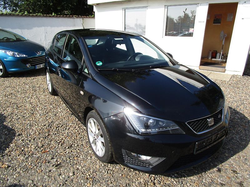 Seat Ibiza 1,2TSI-63KW-NOVÁ STK+OLEJ - fotka 1 z 13