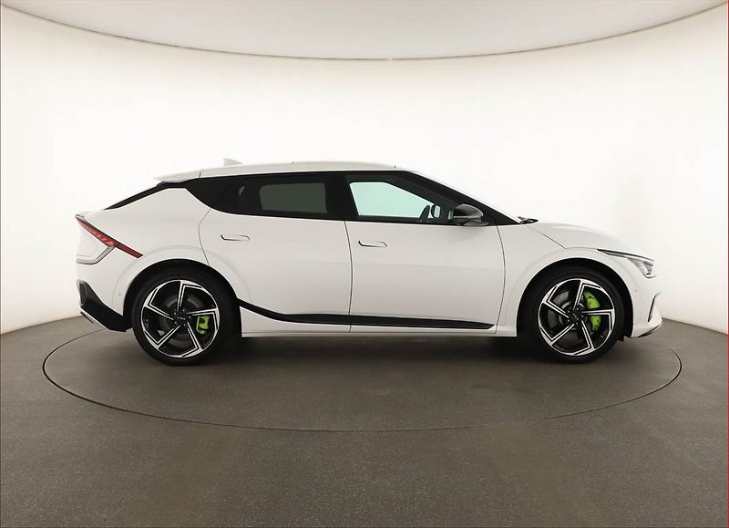Kia EV6 (2023) GT AWD 77.4 kWh, SoH 99% - fotka 6 z 25