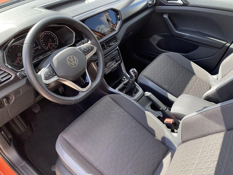 Volkswagen T-Cross (2022) 1.0 TSI Style - fotka 6 z 29