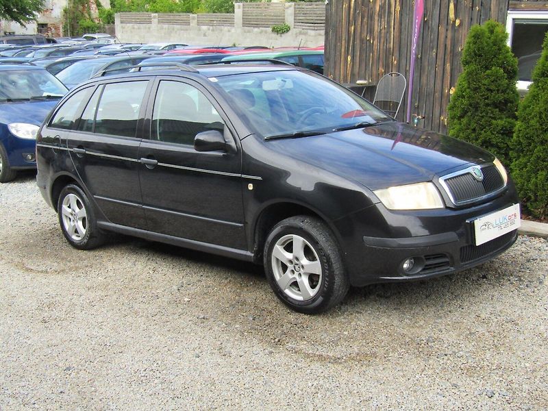 Škoda Fabia (2008) 1.2 47kW BEZ KOROZE - fotka 7 z 32