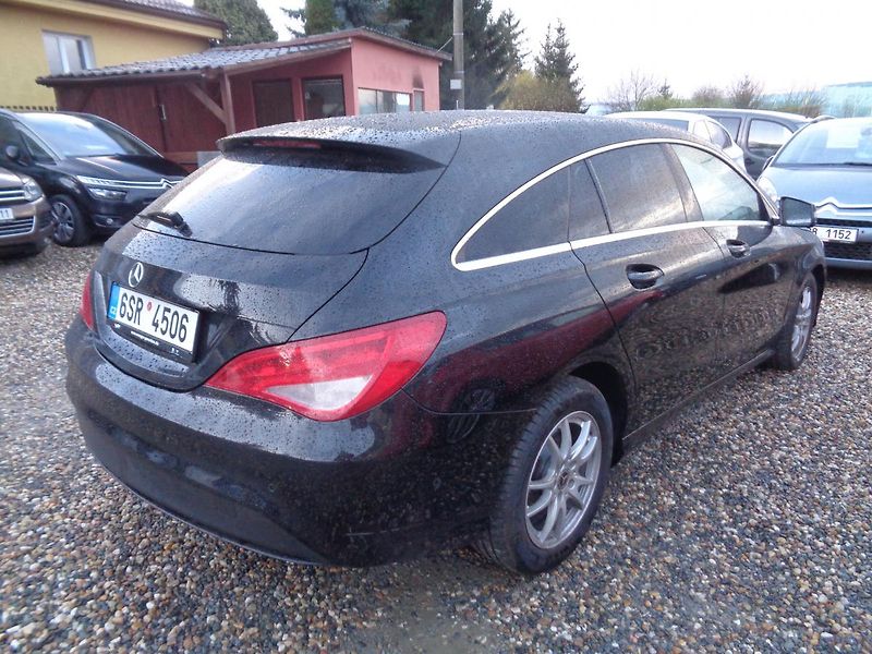 Mercedes-Benz CLA 2,1 - fotka 6 z 13