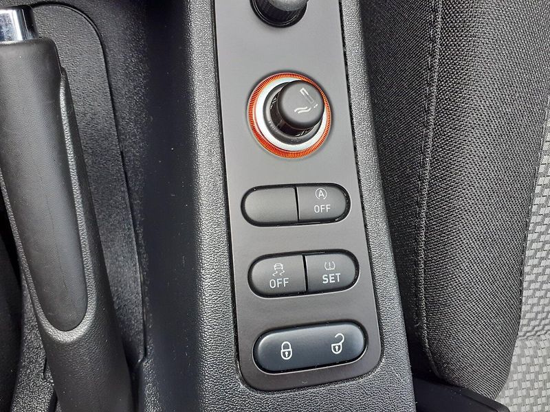 Seat Leon (2010) 1.2 TSi 77kw - fotka 15 z 39