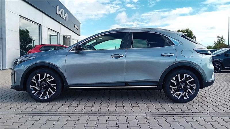 Kia XCeed 1,6 T-GDi GPF 7DCT STEEL EDIT. - fotka 7 z 12