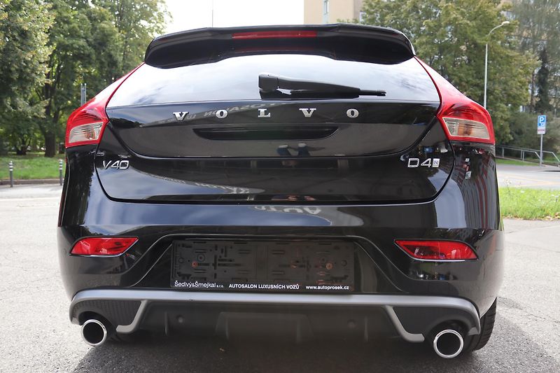 Volvo V40 Volvo V40 R-Design 140kW - fotka 14 z 55