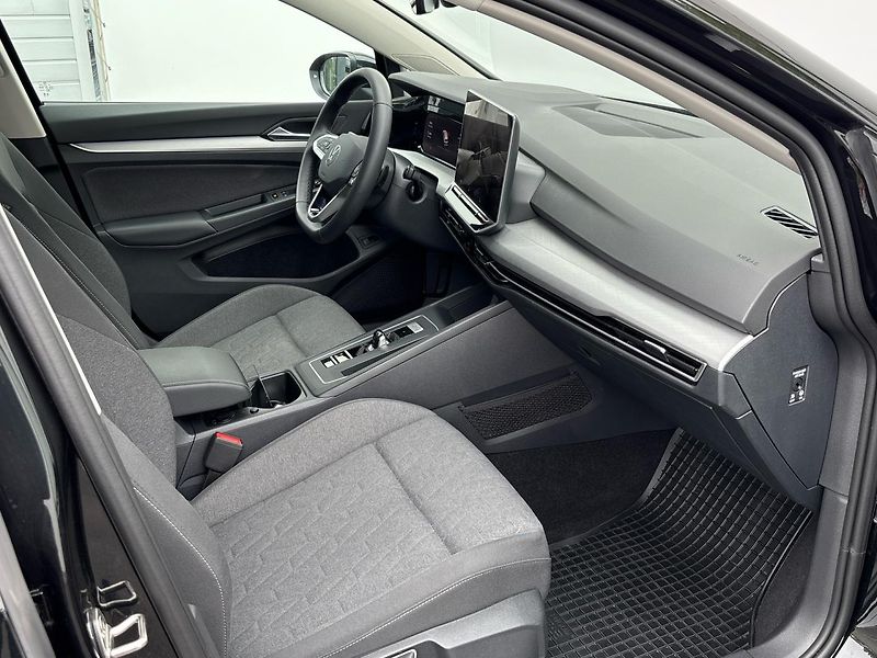 Volkswagen Golf People DSG - fotka 9 z 27