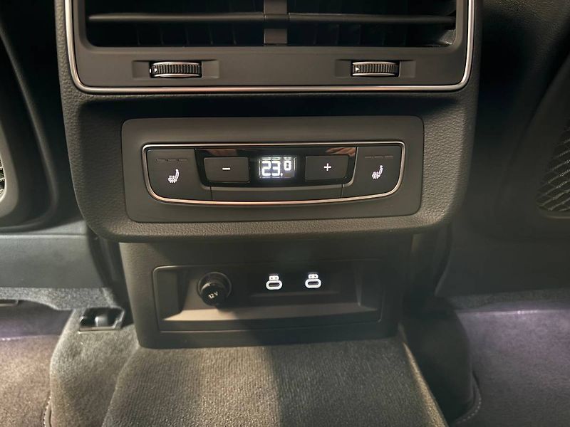 Audi Q7 (2025) 60 TFSI e quattro (360kW/490k) - fotka 17 z 26