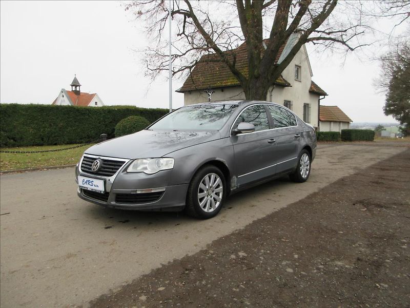 Volkswagen Passat 2,0 TDi, 103 Kw, Vada Turba, N - fotka 1 z 21