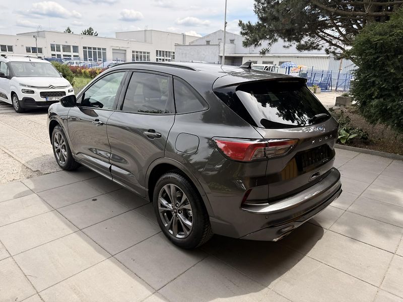 Ford Kuga (2023) 2.5i,HEV, ST-LINE, 4X4,ZÁRUKA - fotka 37 z 39