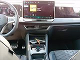 Volkswagen Tiguan 2,0 TDi 142kW 7DSG 4Motion R-L - náhled 17