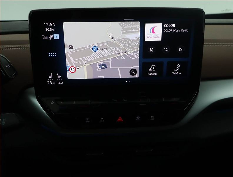Volkswagen ID.5 (2022) Pro Perf. (82 kWh), SoH 95% - fotka 12 z 19