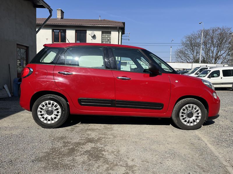 Fiat 500L (2015) 1,4i 70 Kw  - fotka 4 z 16