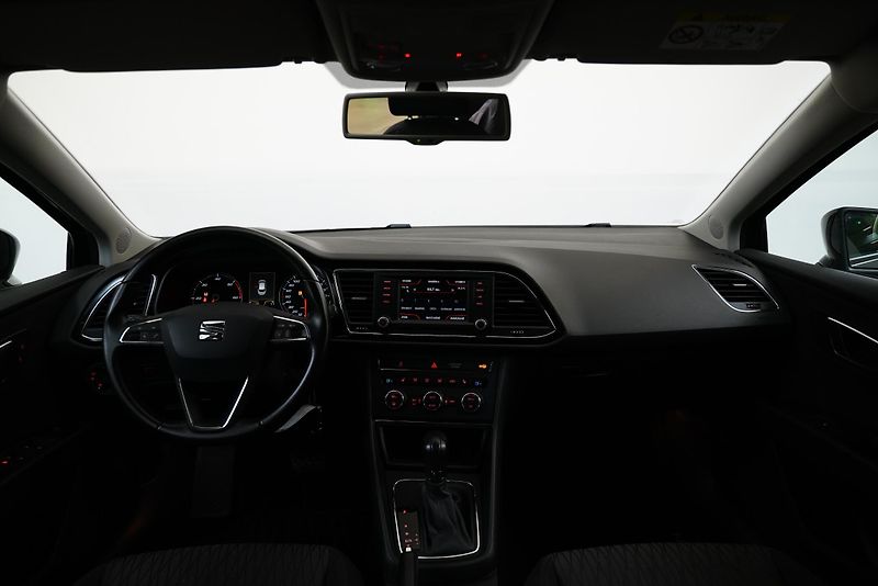 Seat Leon - fotka 21 z 23