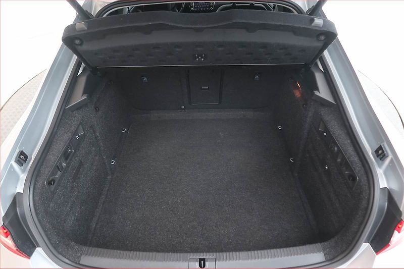 Škoda Superb (2016) 2.0 TSI, Automat, Navi - fotka 14 z 20