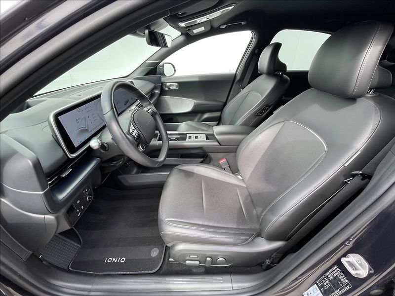 Hyundai Ioniq 6 Power 77kWh Style Premium - fotka 4 z 22