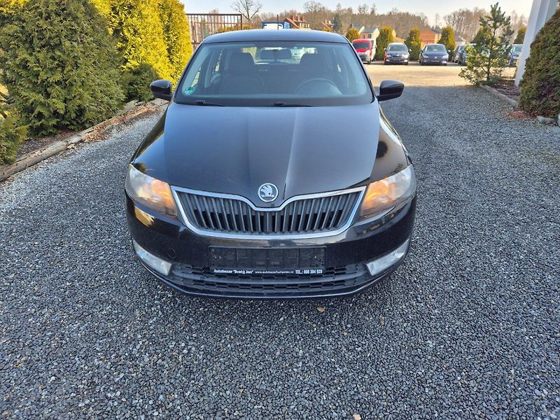 Škoda Rapid (2014) 1.2 TSI - fotka 2 z 29