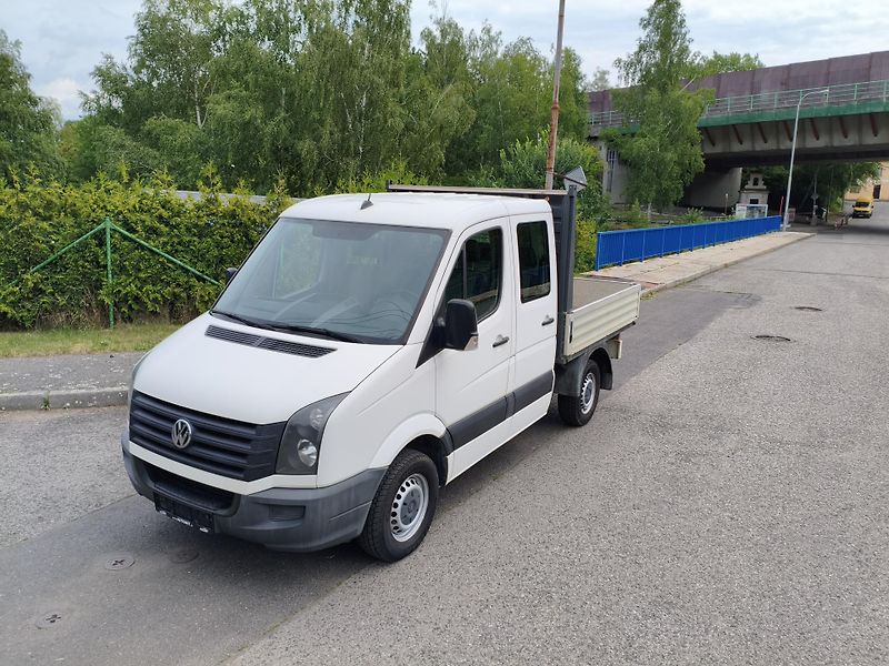 Volkswagen Crafter (2016) 2,0 TDI 80Kw 7 míst - fotka 11 z 30