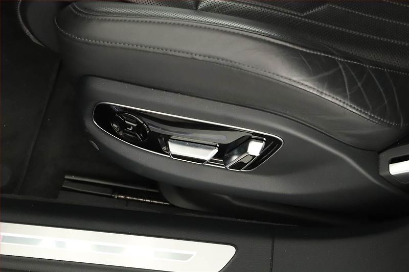 Audi A8 (2019) 55 TFSI - fotka 16 z 21