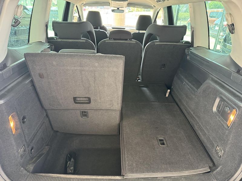 Volkswagen Sharan (2016) 2,0TDi 7.MÍST NAVIGACE KAMERA - fotka 12 z 14