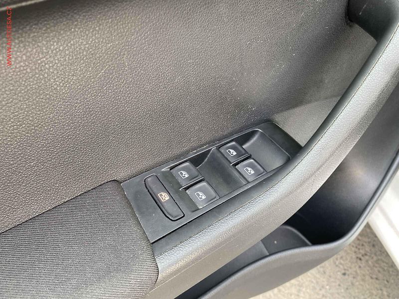 Škoda Fabia (2021) 1.0 TSi, 1.maj,ČR, Style - fotka 13 z 16