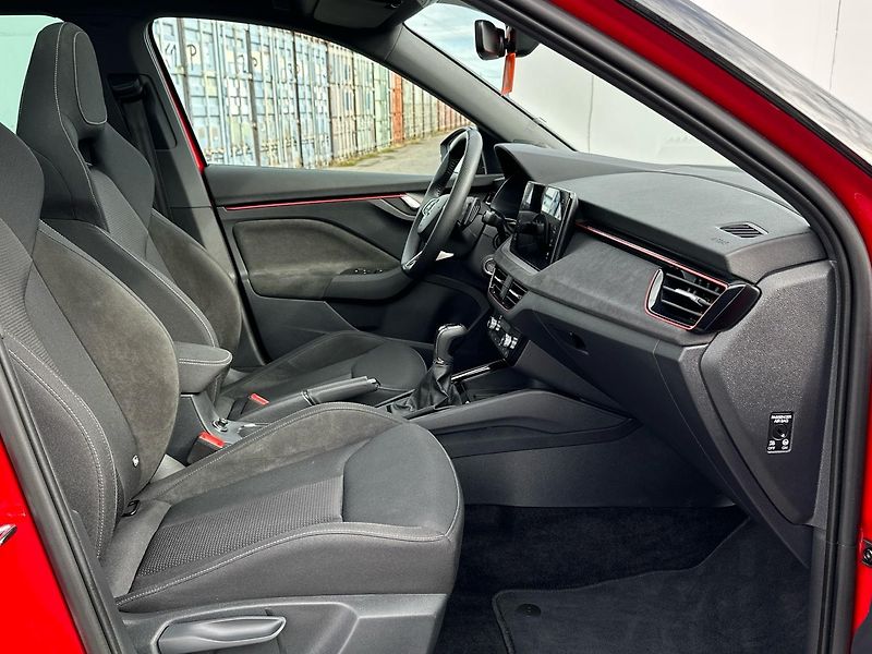 Škoda Kamiq 1,5 TSI / 110 kW Drive Extra D - fotka 12 z 23