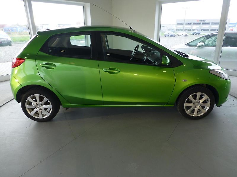 Mazda 2 (2010) 1,3I-63KW**KLIMA**ALU KOLA - fotka 4 z 20