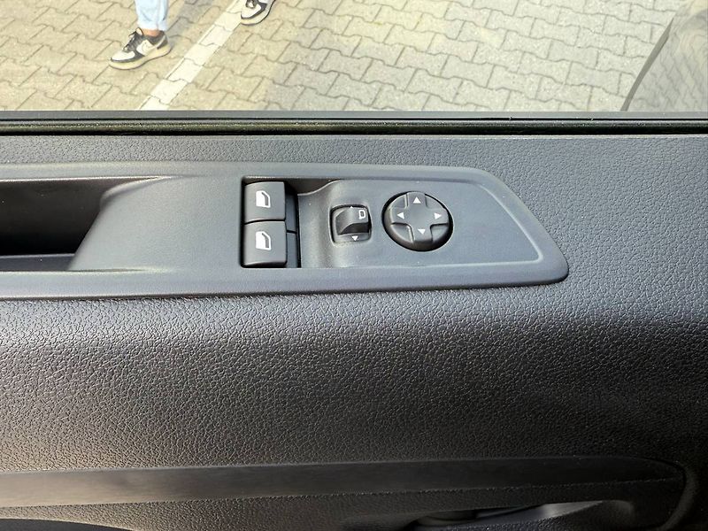 Opel Vivaro (2026) L2 (L) Crew Van Flexspace 2.2 - fotka 10 z 24