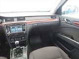 Škoda Superb (2012) 2.0 TDI, Tempomat - náhled 8