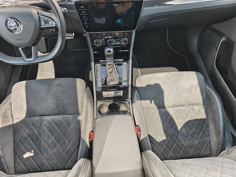 Škoda Superb SportLine ABT DSG 2,0TDI - fotka 7 z 26