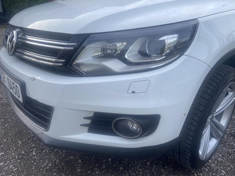 Volkswagen Tiguan (2014) 2.0 TDI - R-line CUP 4x4 - fotka 12 z 47