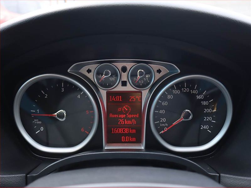 Ford Focus (2008) 1.6 TDCi, nová STK - fotka 11 z 15