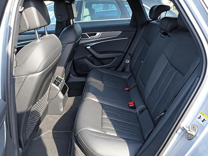 Audi A6 Allroad (2023) 55TDI,LED,PANO,MASÁŽ,DIESEL - fotka 14 z 16