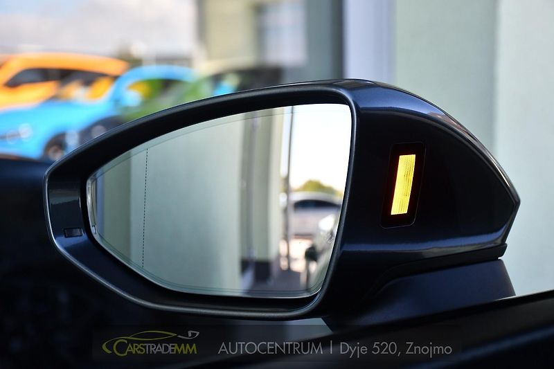 Audi A7 50TDI QUATTRO N.TOP K360° PANO - fotka 55 z 58