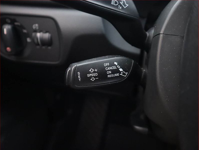 Audi Q3 (2016) 2.0 TDI, Automat, Serv.kniha - fotka 19 z 21