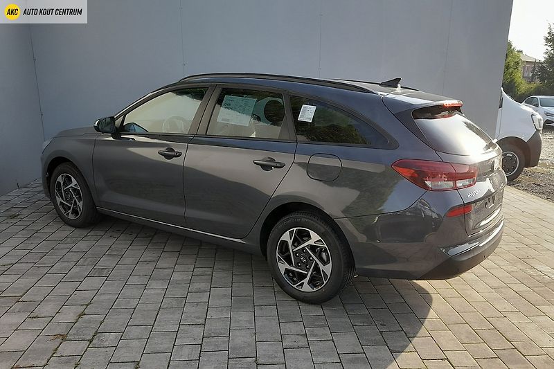 Hyundai i30 (2026) 27 WG 1,0 T-GDI MT GO CZECH - fotka 6 z 6
