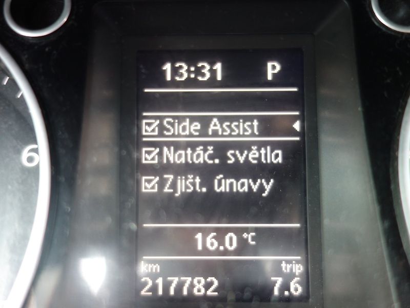 Volkswagen Passat (2013) 1.4TSI 110kW DSG E-FUEL - fotka 17 z 44