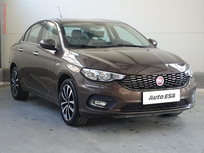 Fiat Tipo (2016) 1.4i, AC, tempo, park.asist - fotografie inzerátu