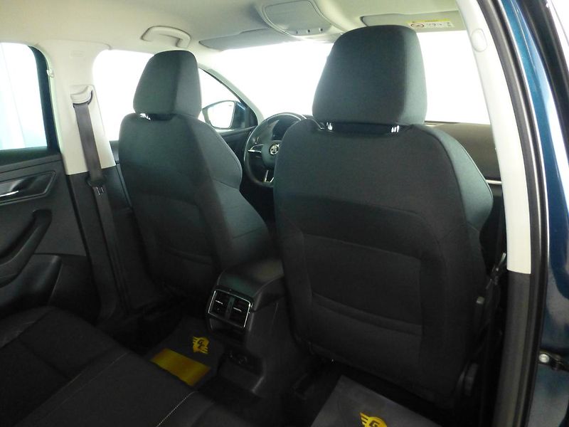 Škoda Karoq (2019) 1,6TDI-85KW*ALU*PARK.*VYHŘ.SED - fotka 22 z 23