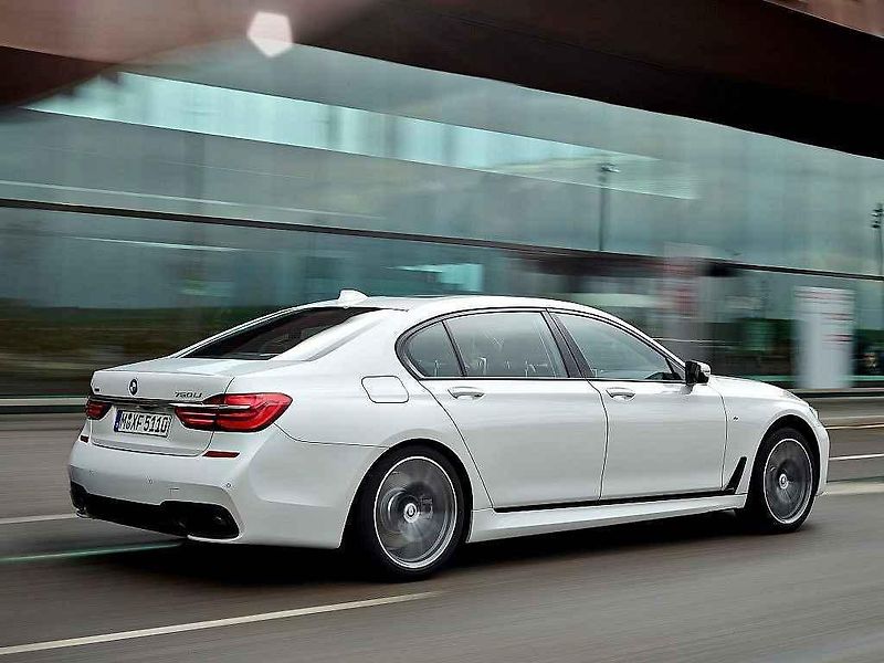 BMW řady 7.