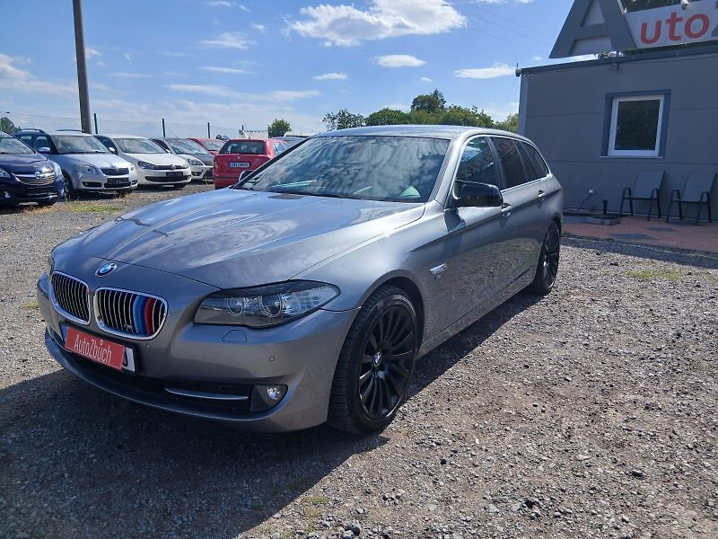 BMW Řada 5 530 D, X Drive,  4x4, 190 kW - fotka 1 z 47