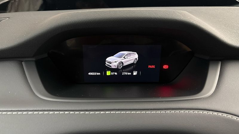 Škoda Enyaq 62 kWh AUT 60 Sportline - fotka 10 z 33