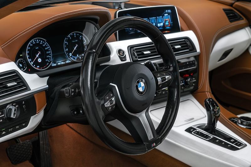 BMW Řada 6 i xD Gran Coupé Individuál - fotka 16 z 27