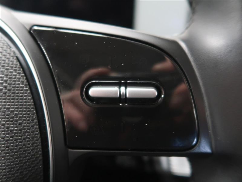 Hyundai Ioniq 5 Dynamiq Zánovní SOH 97,6% - fotka 20 z 35